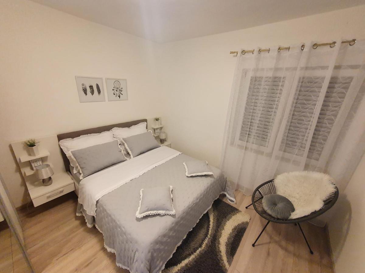 Apartman Mare Šibenik Eksteriør billede